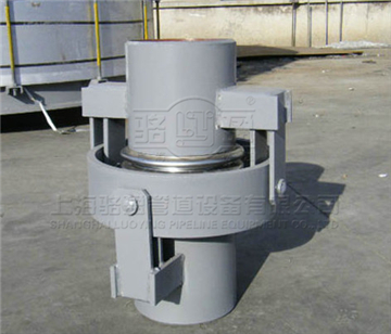 管道中的角向型補(bǔ)償器 管道中的角向型補(bǔ)償器