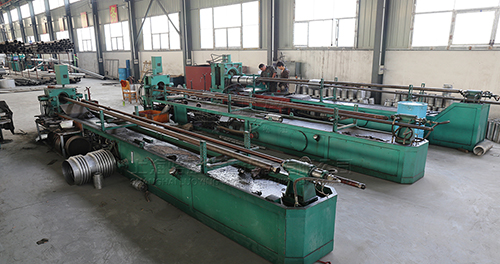 <a href=http://izacollection.com target=_blank class=infotextkey>波紋補償器</a>生產(chǎn)現(xiàn)場